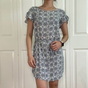 Blue print LOFT dress with tie waist